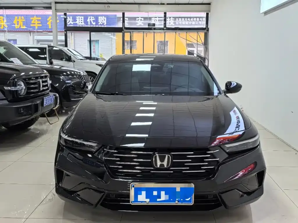Honda Accord — фото 6
