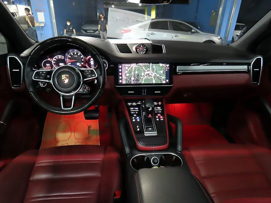 Porsche Cayenne 2023 из KR, фото 7