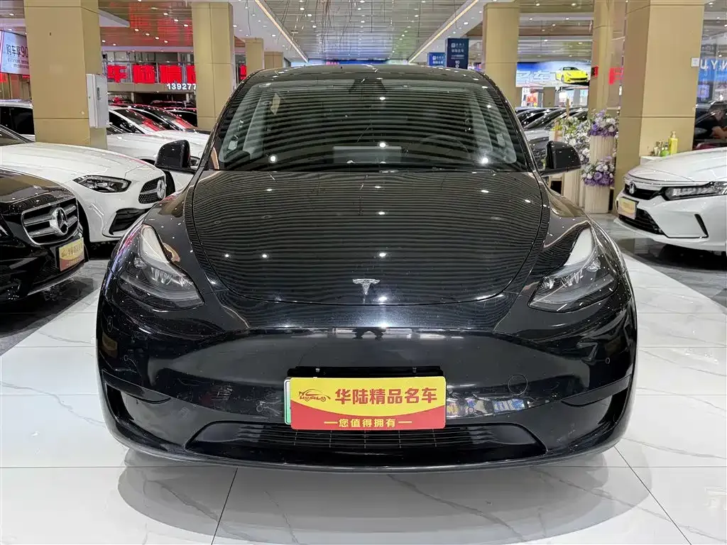 Tesla Model Y 2023 из CN, фото 8