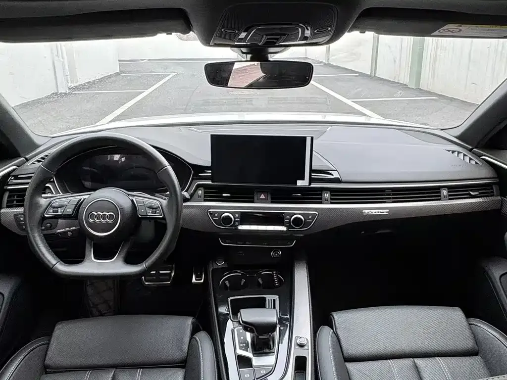 Audi A4L — фото 9