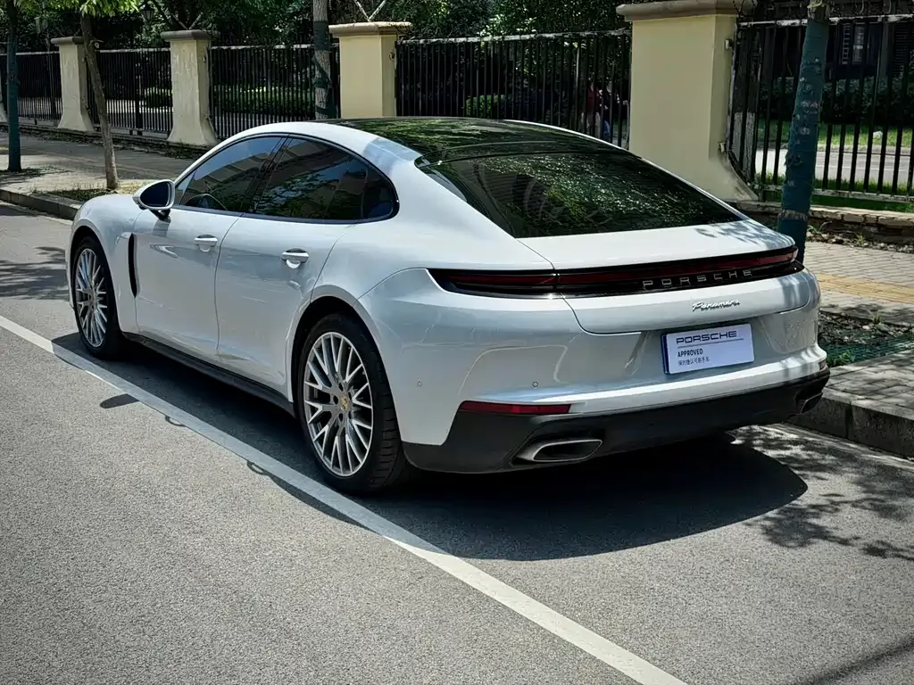 Porsche Panamera — фото 7
