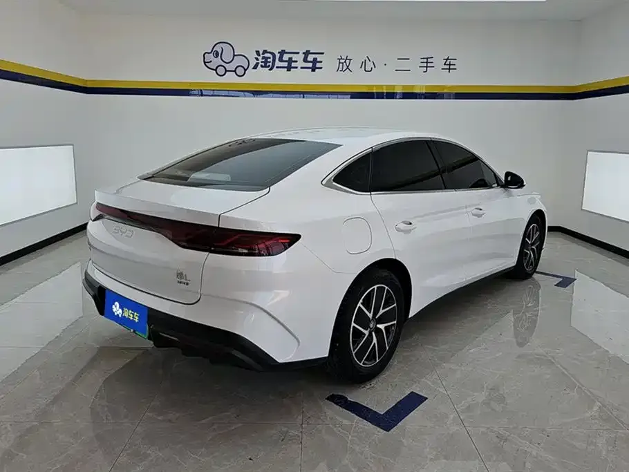 BYD Qin L — фото 4