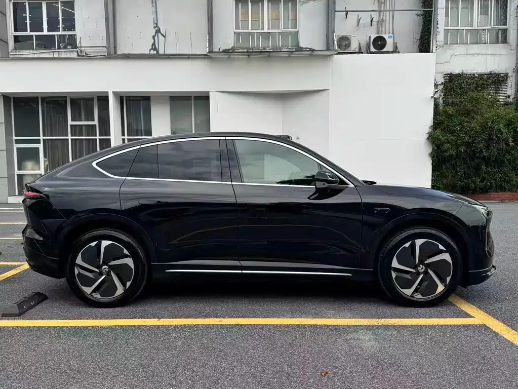 NIO EC6 — фото 3