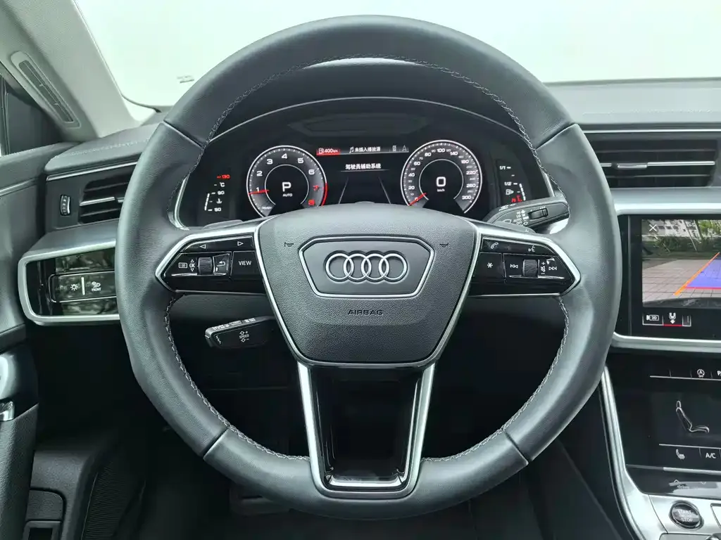 Audi A7 — фото 2