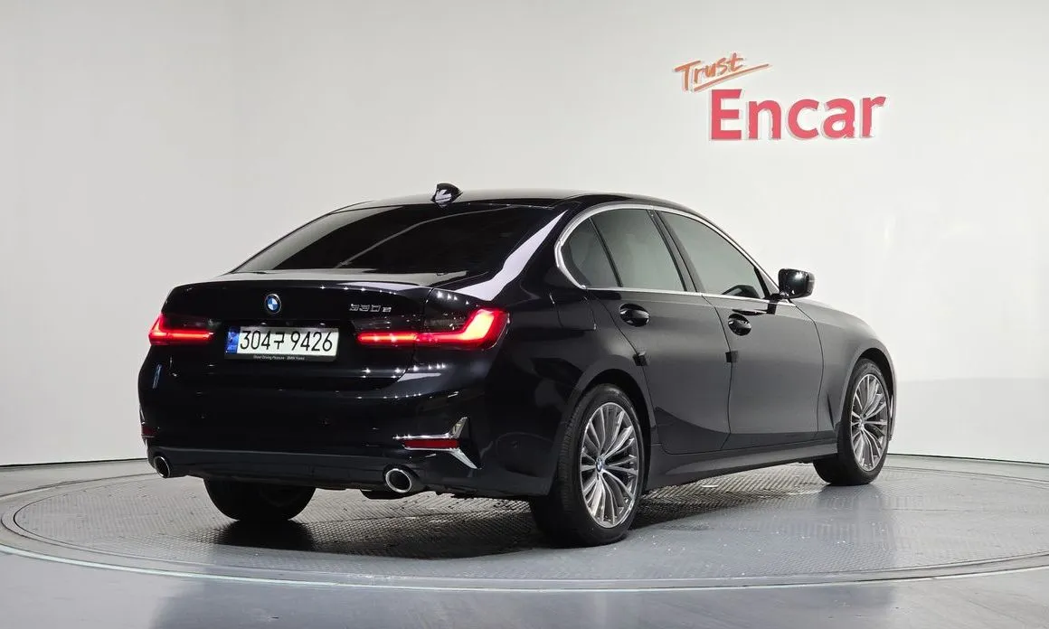 BMW 3-Series 2021 из KR, фото 3