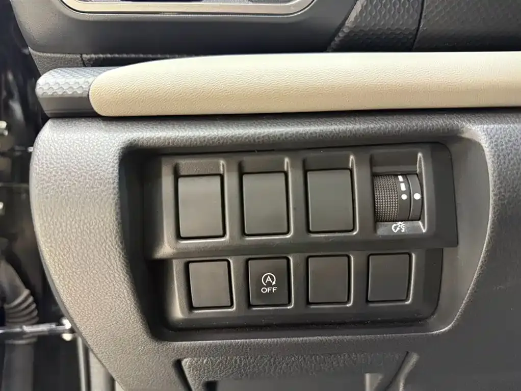 Subaru Forester — фото 4