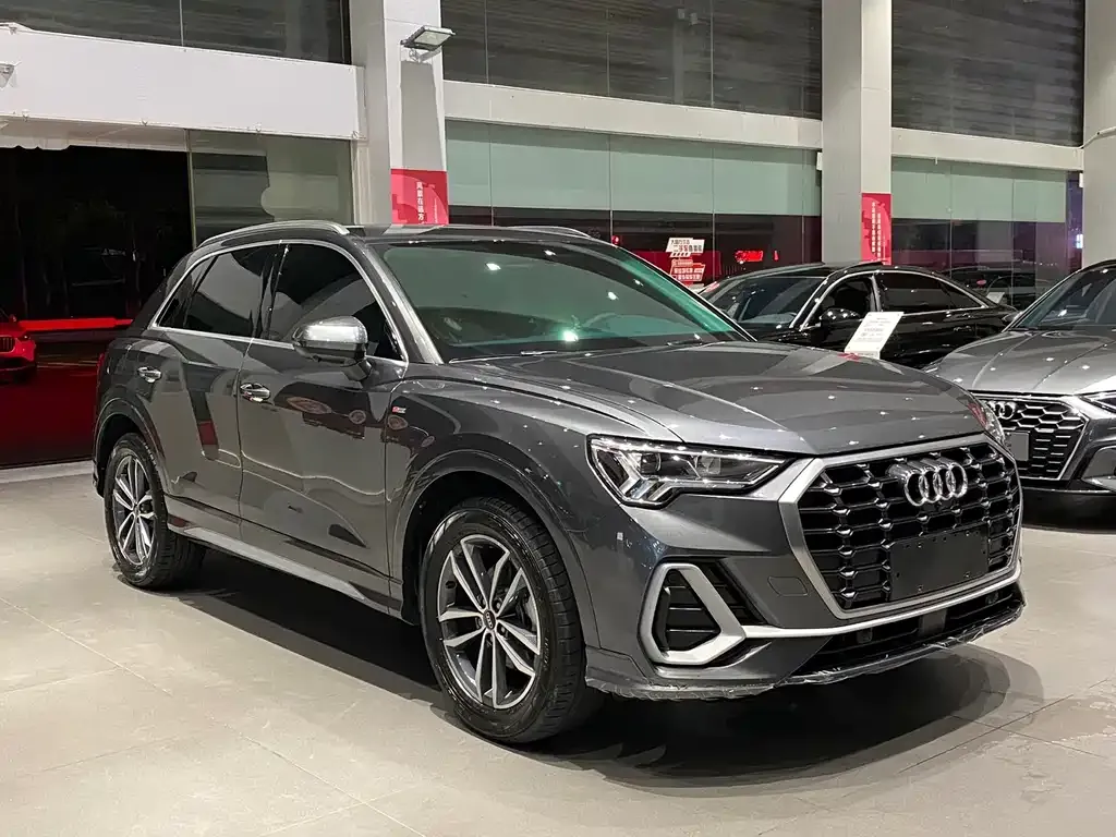 Audi Q3 — фото 3
