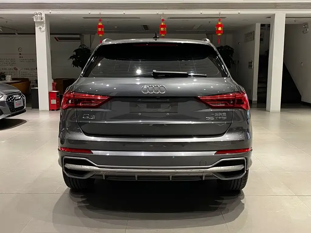 Audi Q3 — фото 4