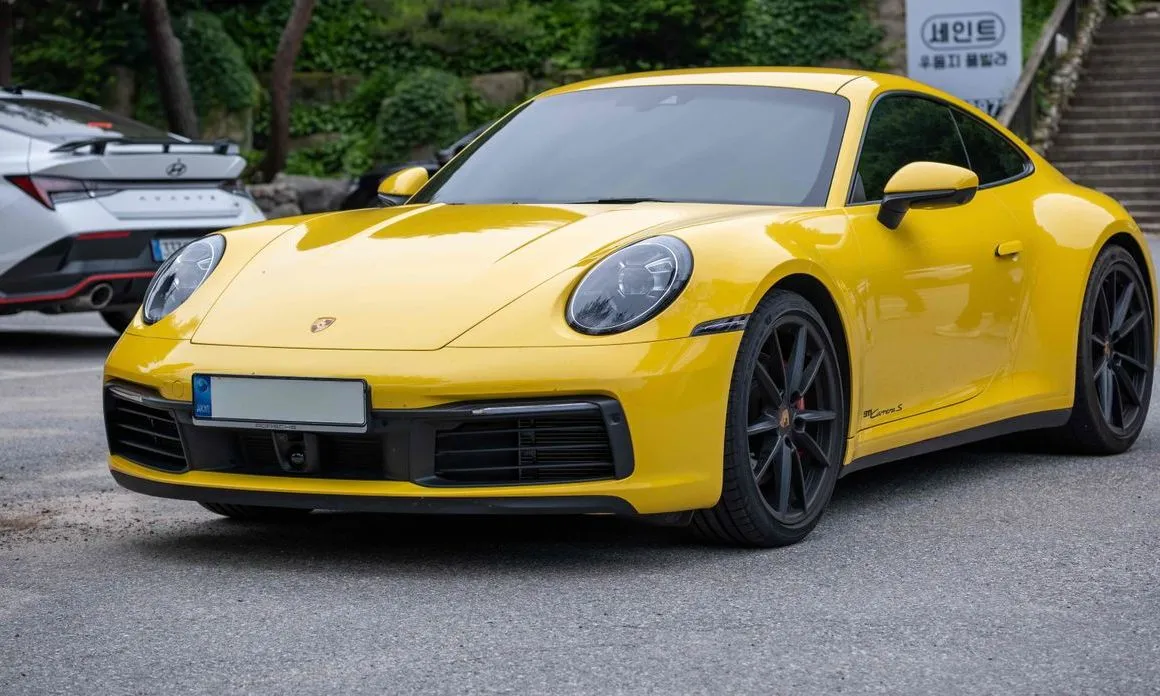 Porsche 911 2021 из KR, фото 10