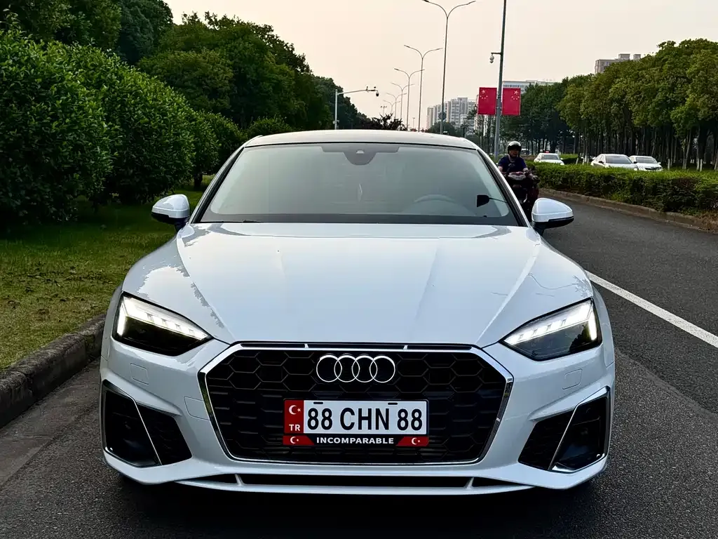 Audi A5 (Import) 2023 из CN, фото 9