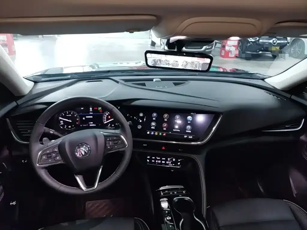 Buick Envision Plus — фото 4