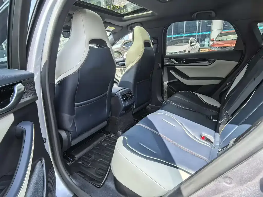 BYD Qin PLUS 2022 из CN, фото 3