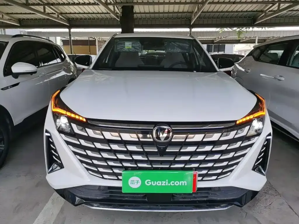 Changan UNI-Z New Energy 2026 из CN, фото 6