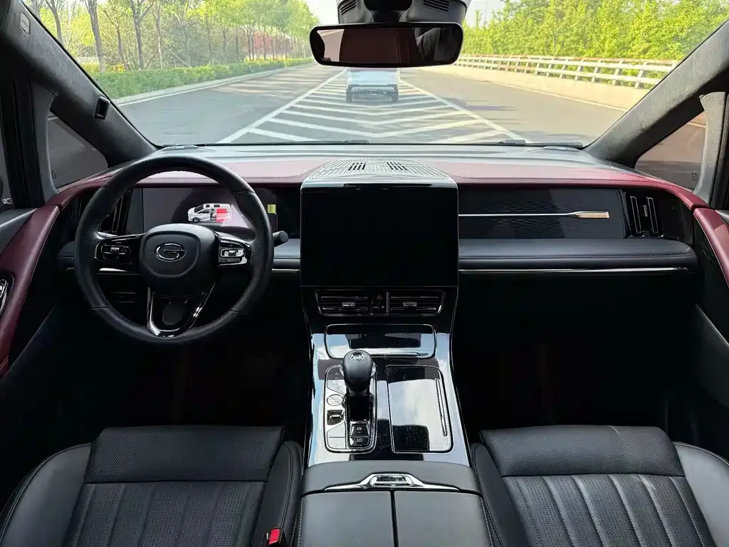GAC Motor Trumpchi M8 — фото 6