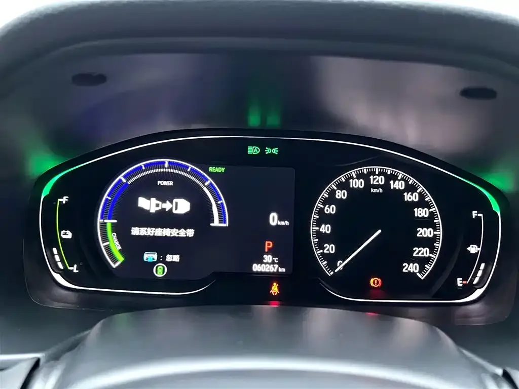 Honda Accord — фото 10