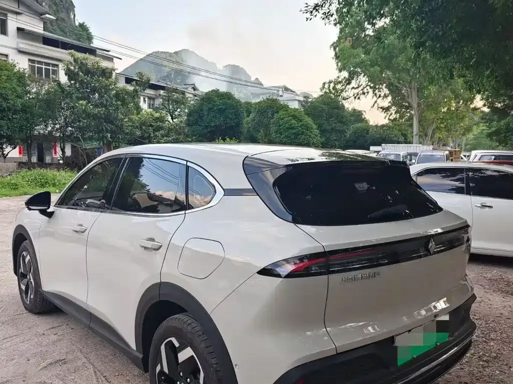 Baojun Yunhai 2025 из CN, фото 3