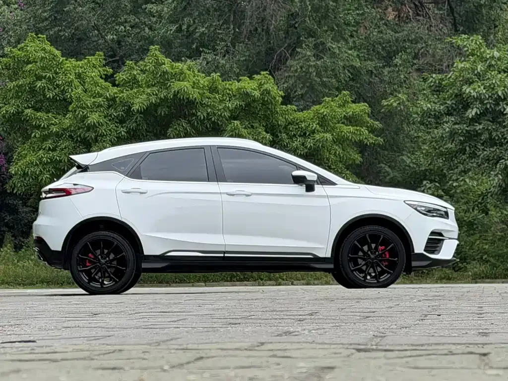 Geely Emgrand S 2021 из CN, фото 2