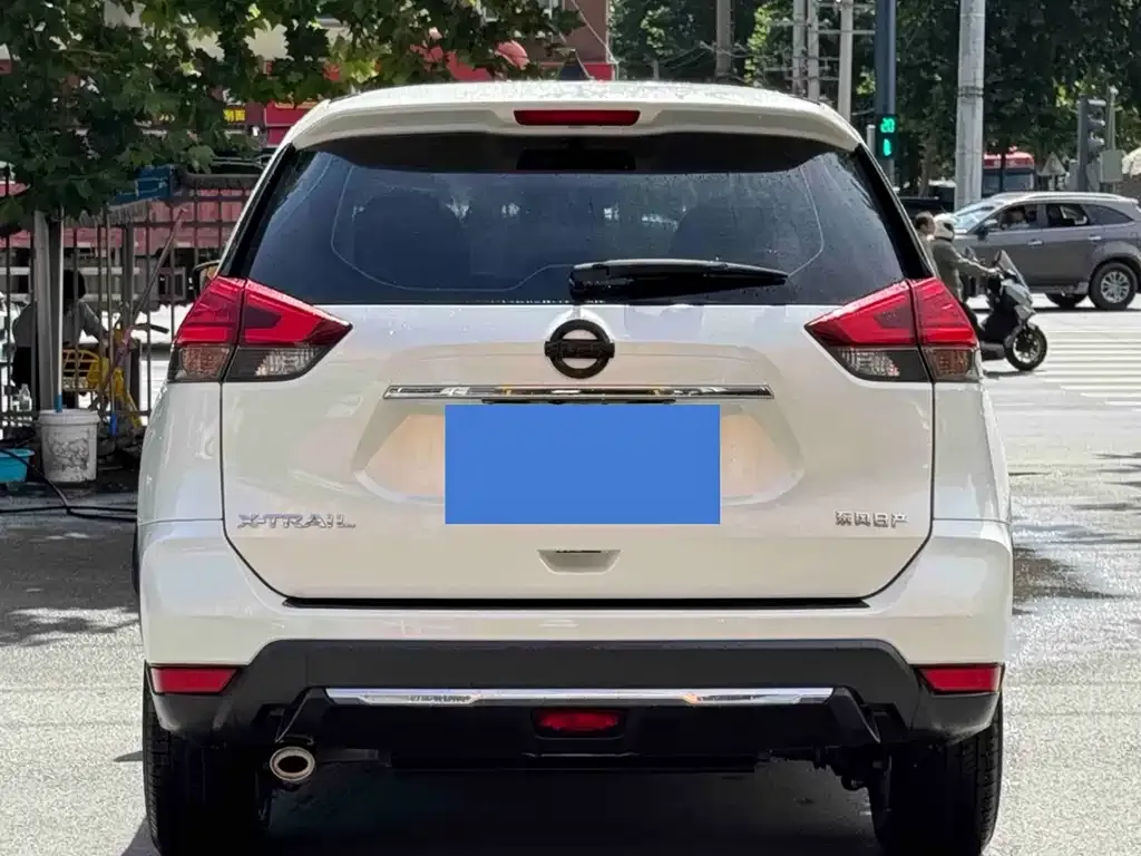 Nissan X-Trail — фото 2