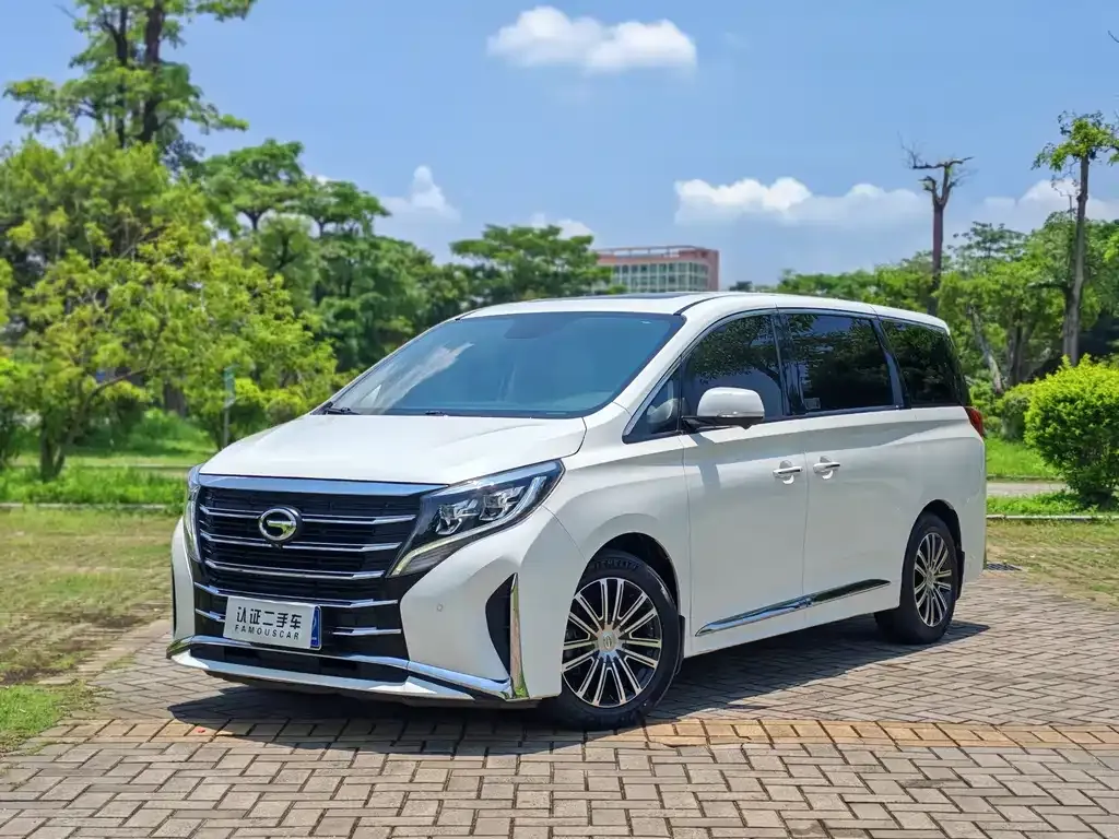 GAC Motor Trumpchi M8 — фото 1