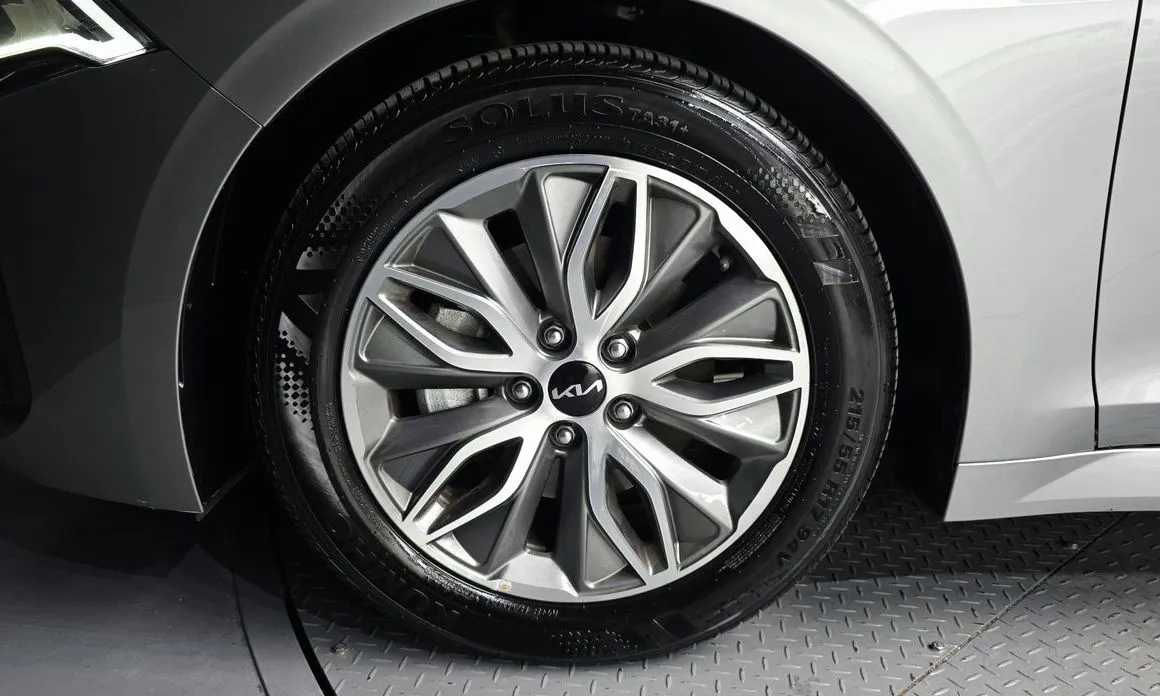 Kia K5 2023 из KR, фото 9