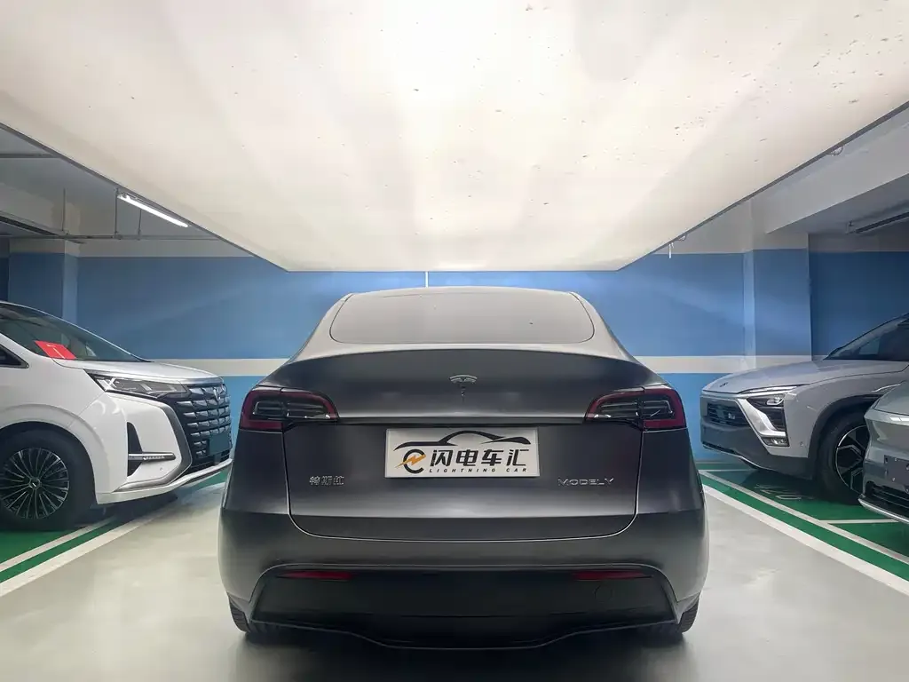 Tesla Model Y — фото 2