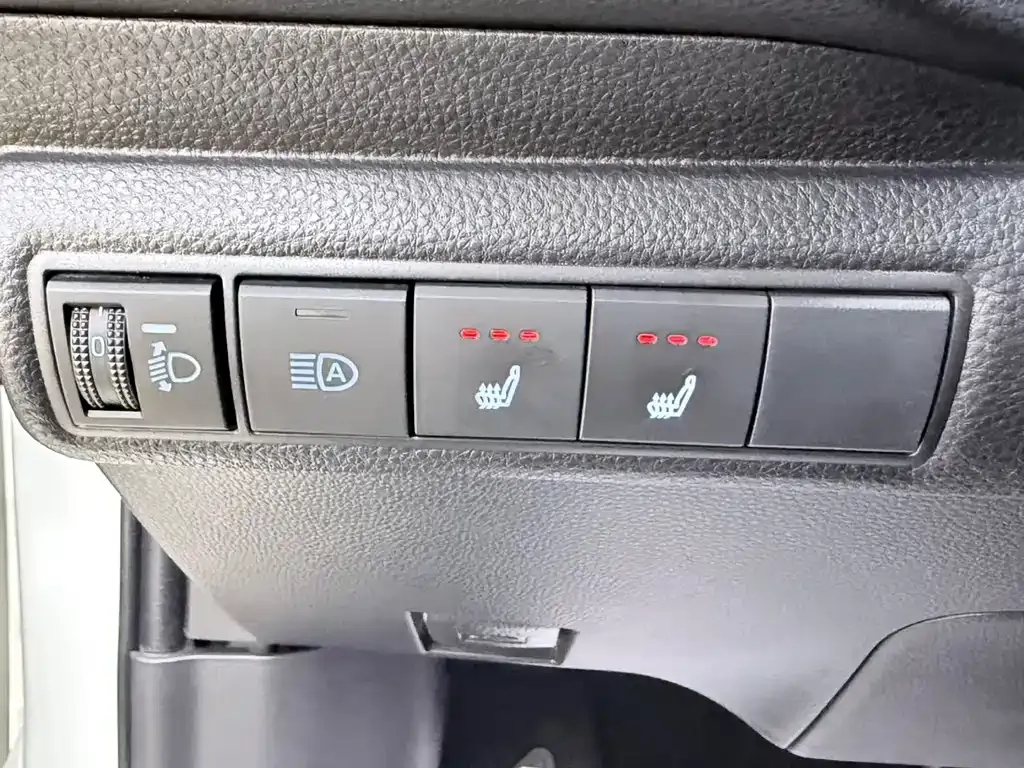 Toyota Levin — фото 10