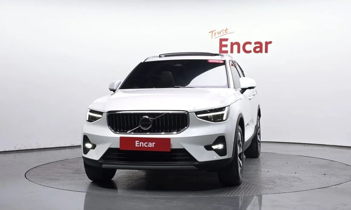 Volvo XC40 2024 из KR, фото 6