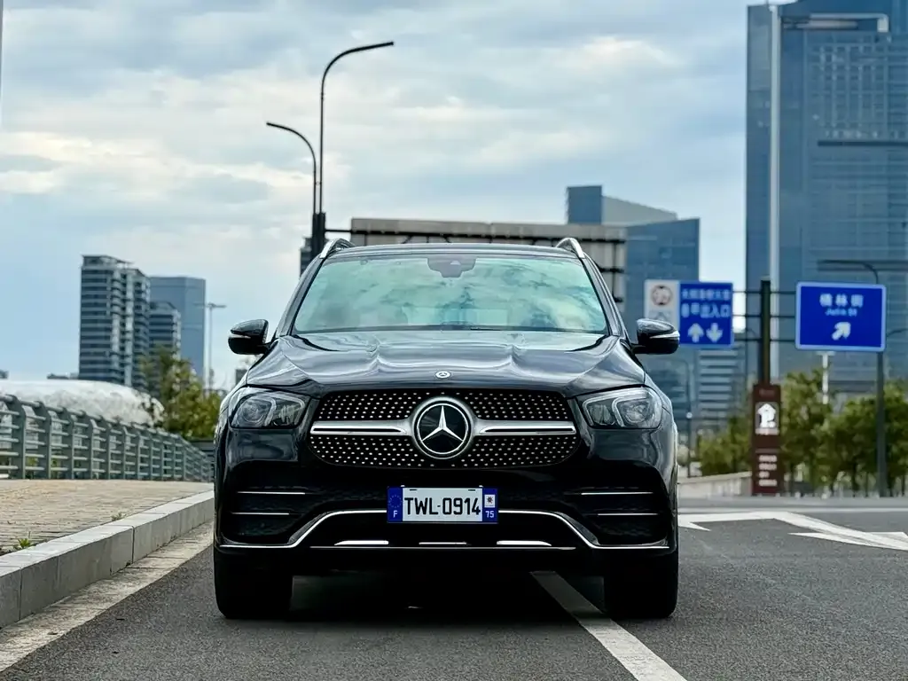 Mercedes-Benz GLE (Import) — фото 3