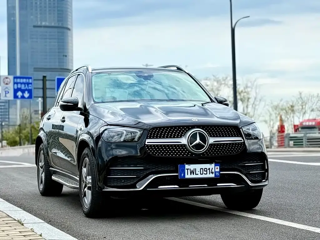 Mercedes-Benz GLE (Import) — фото 7