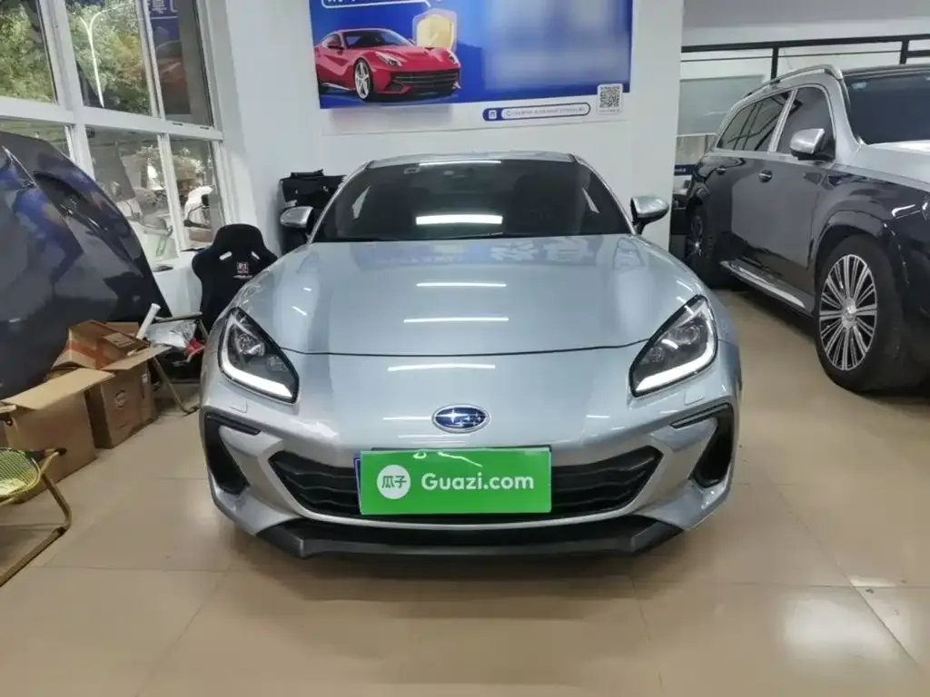 Subaru BRZ 2023 из CN, фото 2