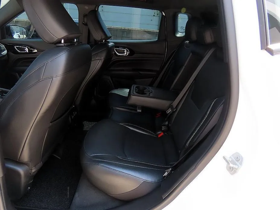 Jeep Compass 2022 из KR, фото 2