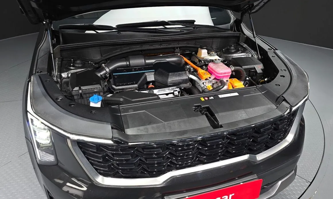 Kia Sorento — фото 9