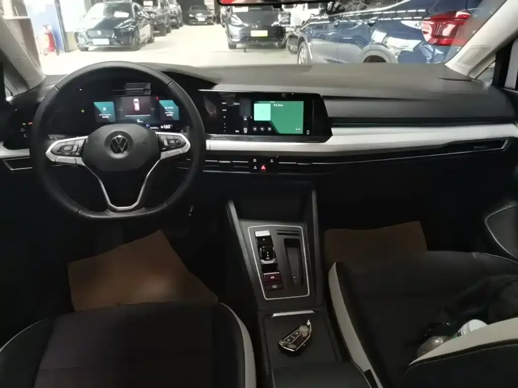 Volkswagen Golf 2021 из CN, фото 6
