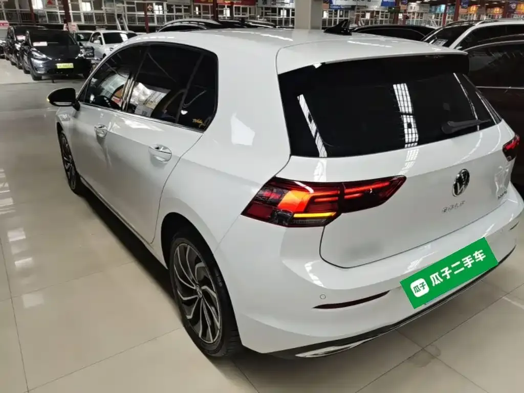 Volkswagen Golf 2021 из CN, фото 7