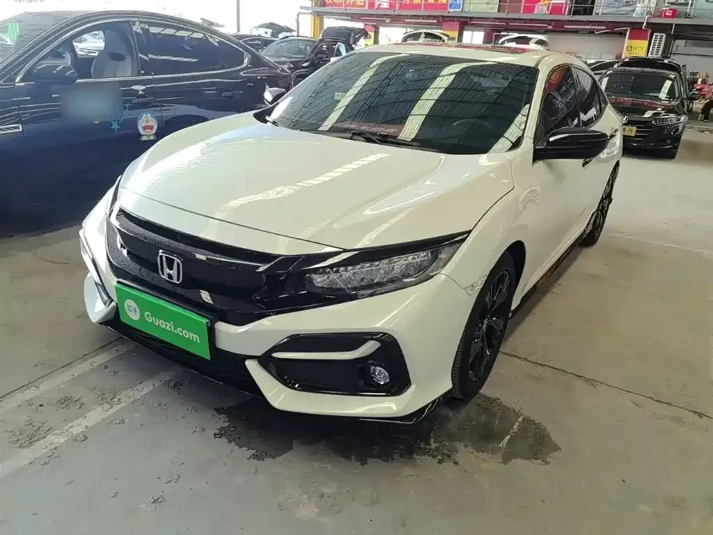 Honda Civic — фото 7