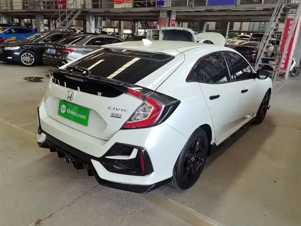Honda Civic — фото 8