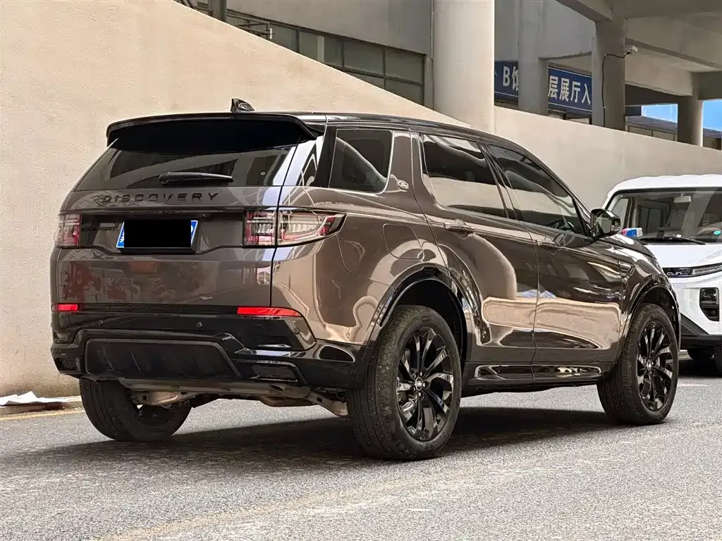 Land Rover Discovery Sport 2024 из CN, фото 3