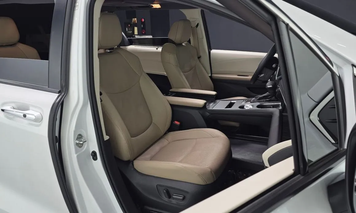 Toyota Sienna 2022 из KR, фото 9