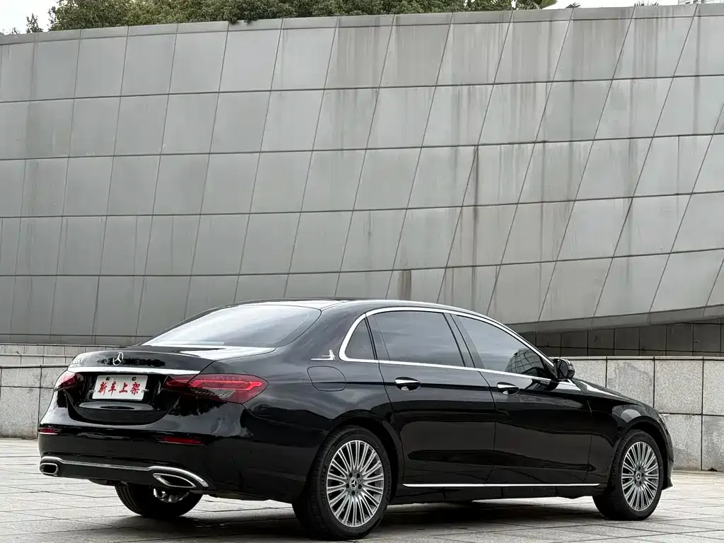 Mercedes-Benz E-Class 2022 из CN, фото 2