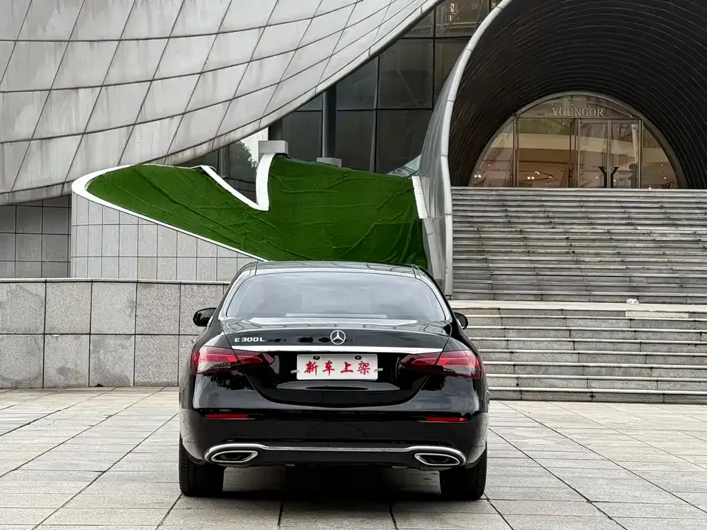 Mercedes-Benz E-Class 2022 из CN, фото 8