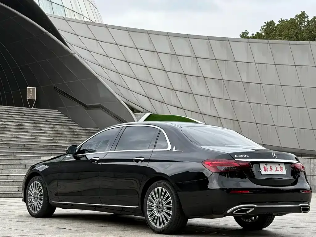 Mercedes-Benz E-Class 2022 из CN, фото 7