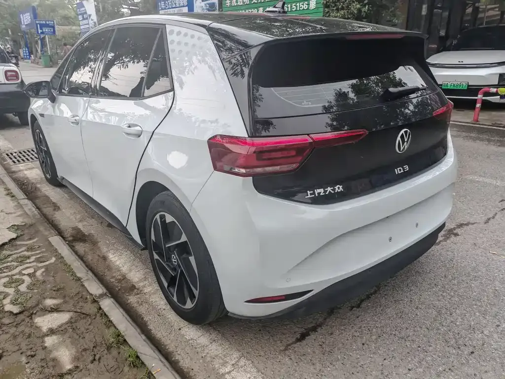 Volkswagen ID.3 2023 из CN, фото 5