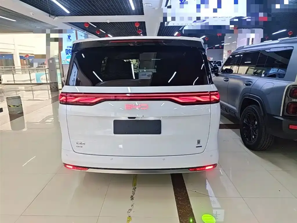 BYD Xia 2025 из CN, фото 6