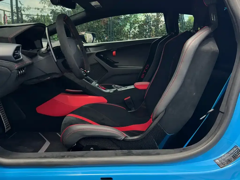 Lamborghini Huracan — фото 7