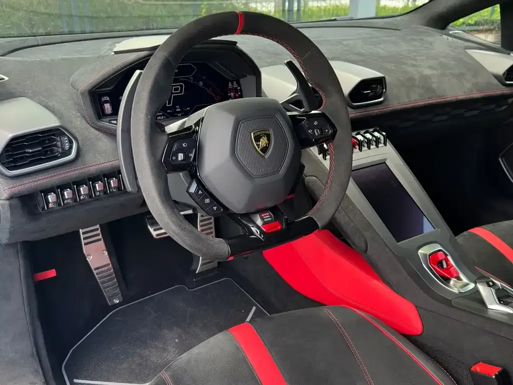Lamborghini Huracan — фото 2