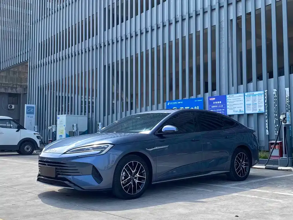 BYD Seal