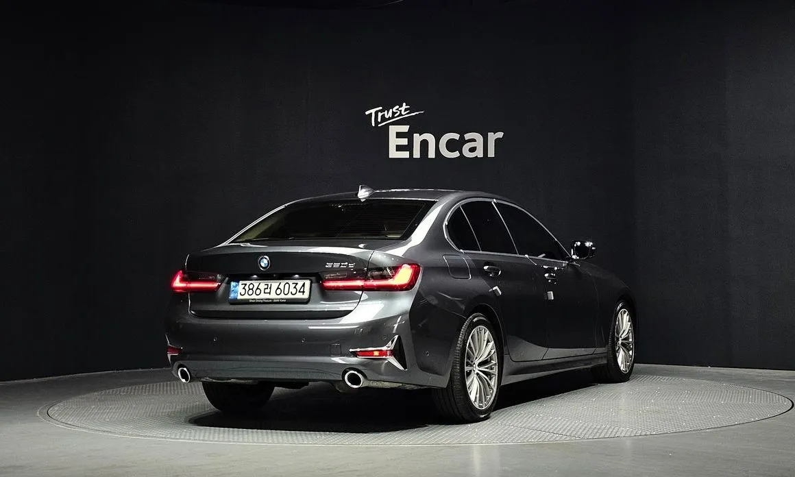 BMW 3-Series 2021 из KR, фото 4