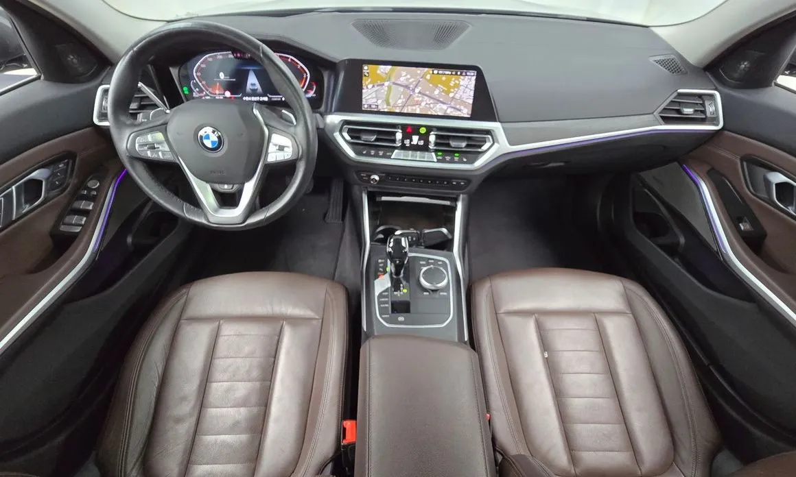 BMW 3-Series 2021 из KR, фото 2