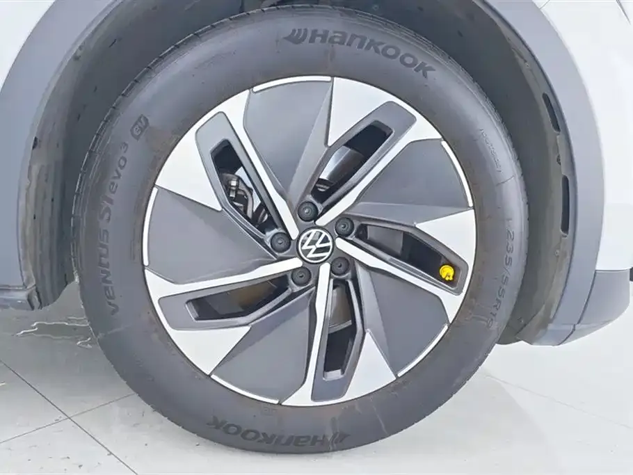 Volkswagen ID.4 Crozz — фото 10