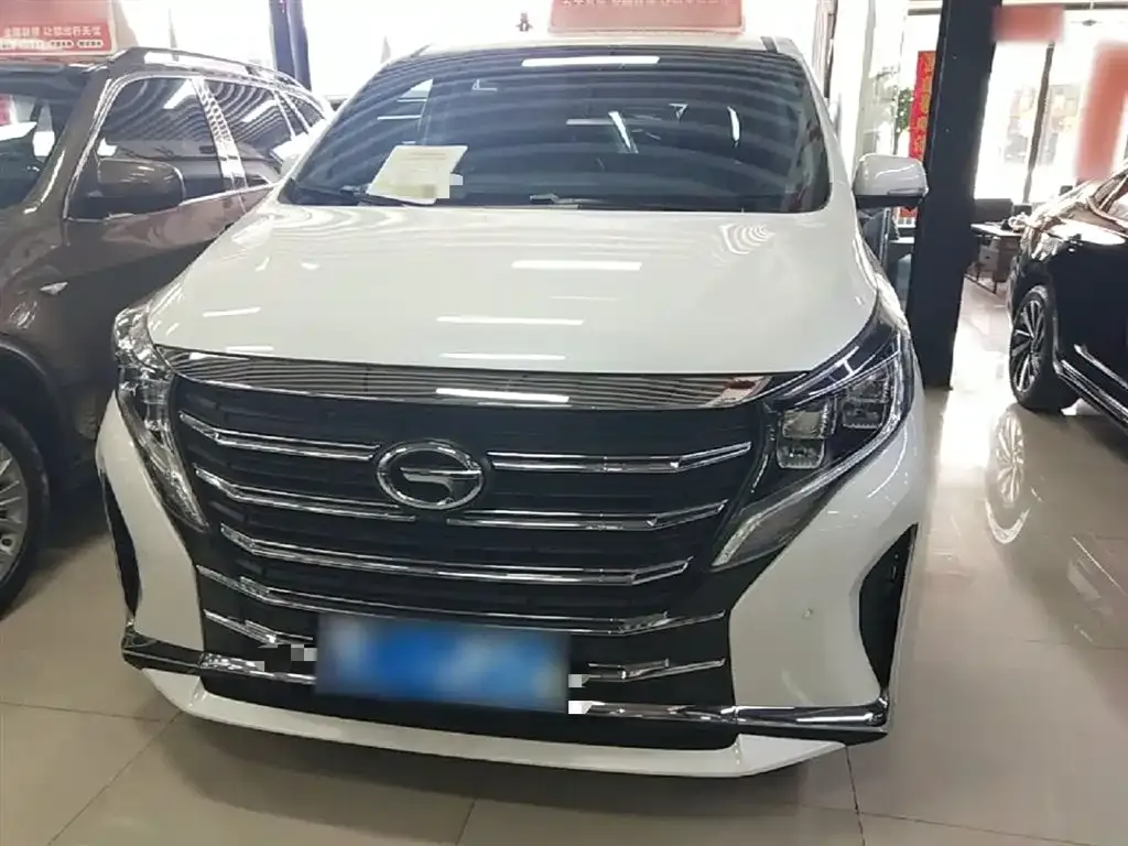 GAC Motor Trumpchi M8 — фото 3
